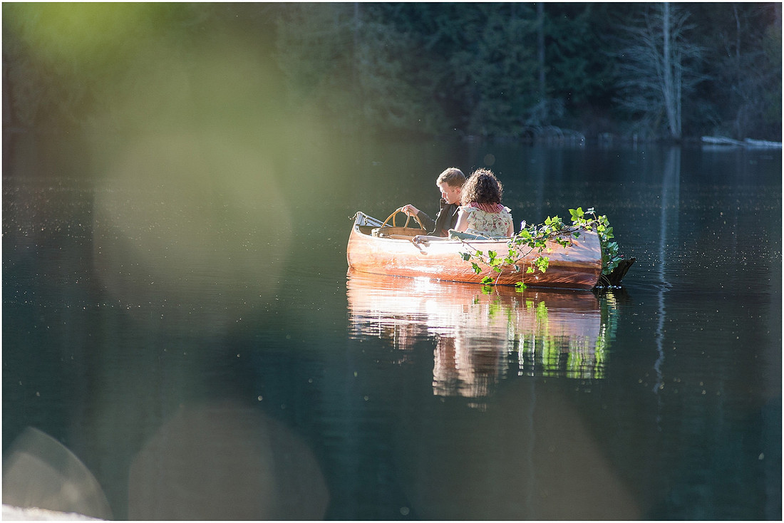 "wood canoe photo session", "lake proposal", "Canoe proposal", "lake engagement pictures", "proposal pictures", 