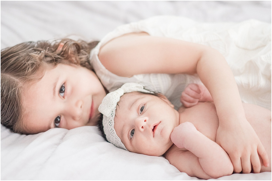 "newborn girl", "newborn with sister", "newborn lifestyle session"