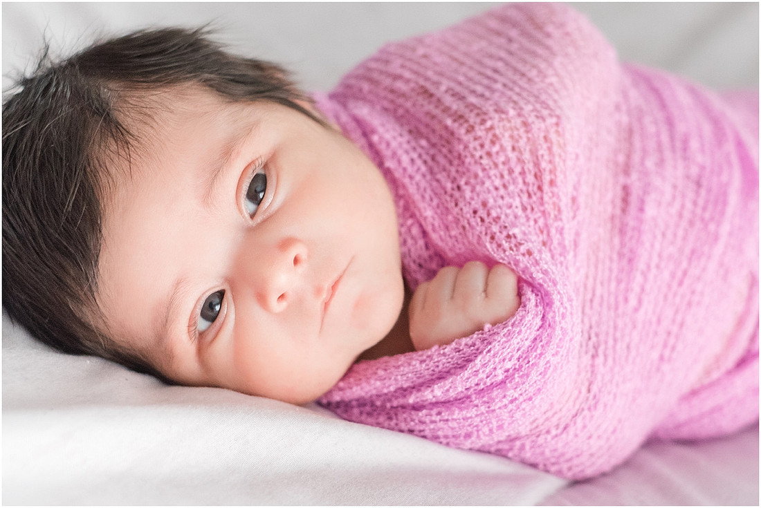 "newborn girl", "newborn with sister", "newborn lifestyle session"