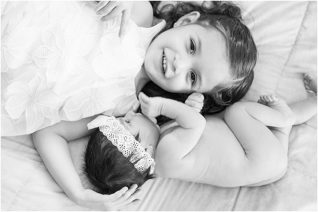 "newborn girl", "newborn with sister", "newborn lifestyle session"