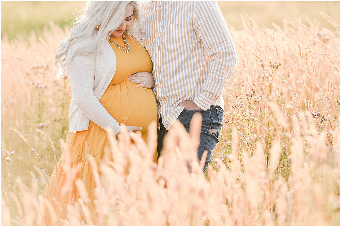 "maternity pictures", "woodland Wa photographer", "Yellow maternity dress", "summer maternity pictures"