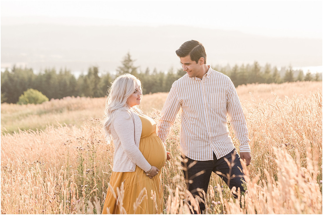 "maternity pictures", "woodland Wa photographer", "Yellow maternity dress", "summer maternity pictures"