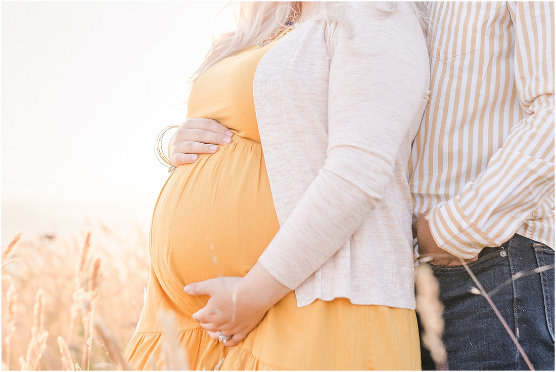 "maternity pictures", "woodland Wa photographer", "Yellow maternity dress", "summer maternity pictures"