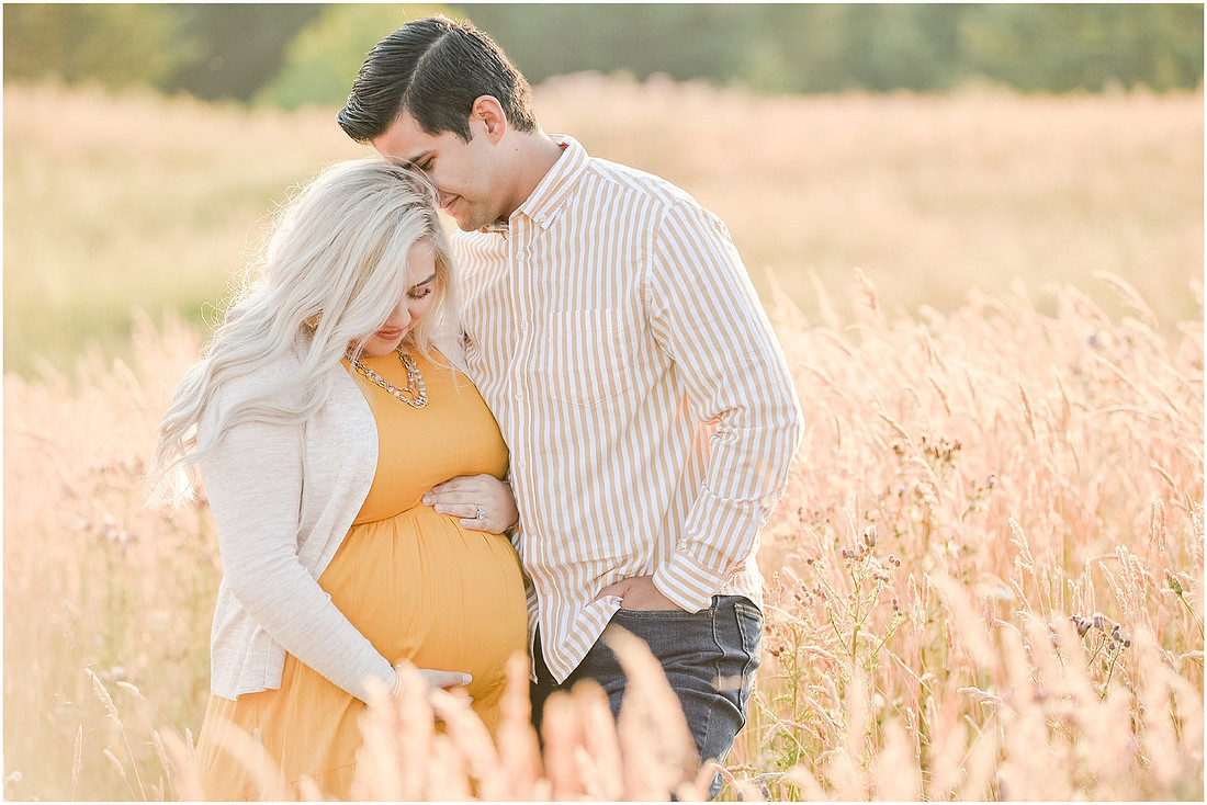 "maternity pictures", "woodland Wa photographer", "Yellow maternity dress", "summer maternity pictures"