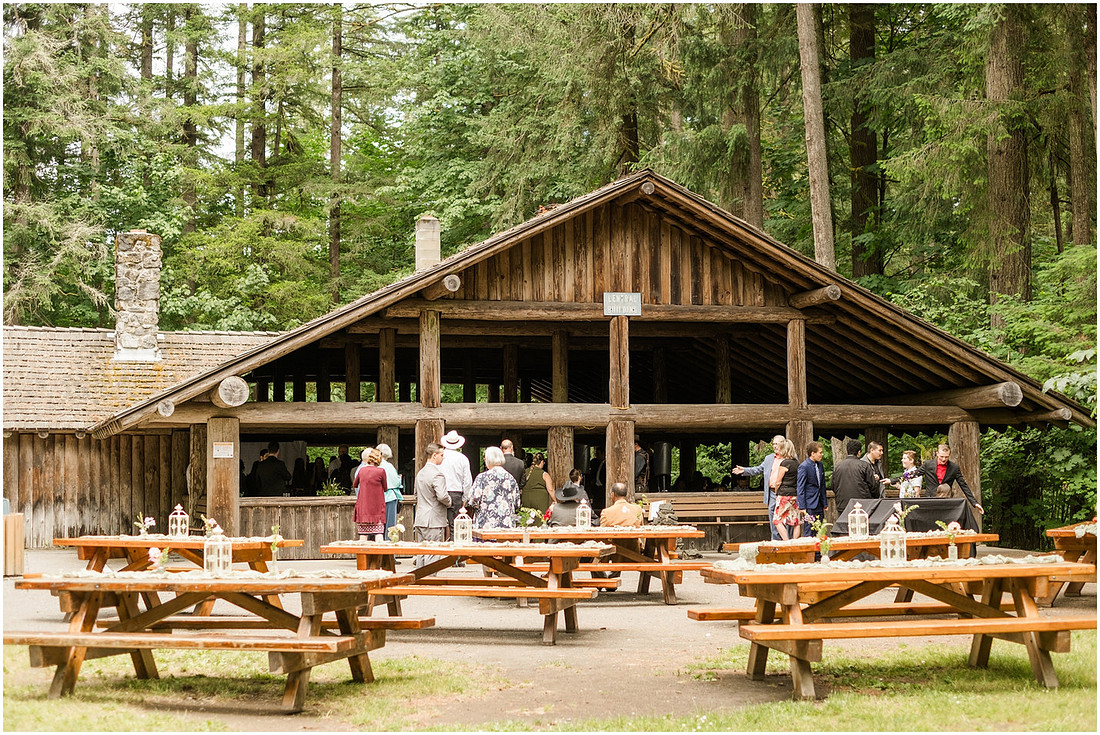 "Battleground Wa wedding", "Battleground wedding photographer", "Lewisville Park wedding", "Wildflower decor wedding", "Amanda and Bryan Photography", "Southwest Washington Wedding photographer"