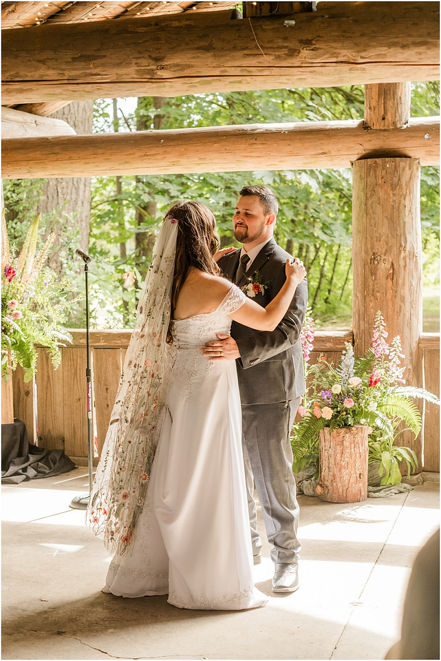 "Battleground Wa wedding", "Battleground wedding photographer", "Lewisville Park wedding", "Wildflower decor wedding", "Amanda and Bryan Photography", "Southwest Washington Wedding photographer"