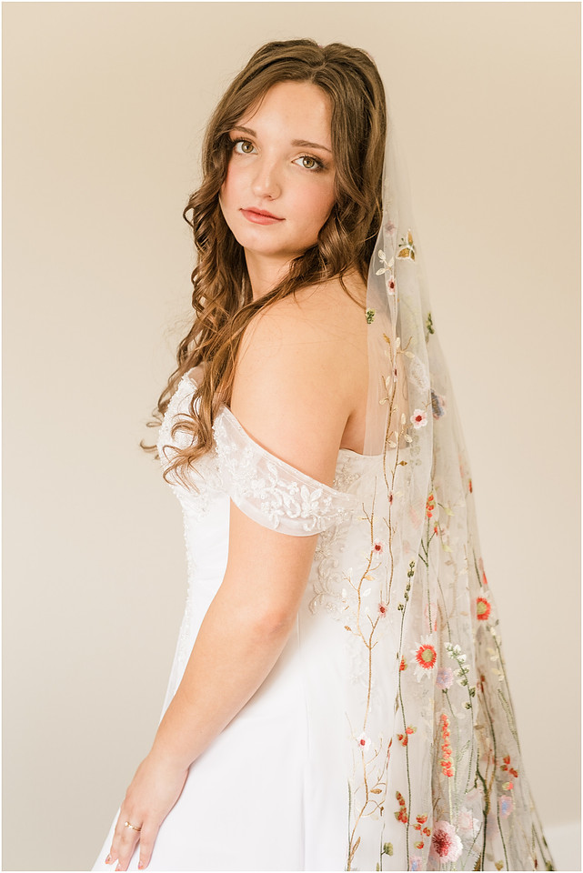 "Battleground Wa wedding", "Battleground wedding photographer", "Lewisville Park wedding", "Wildflower decor wedding", "Amanda and Bryan Photography", "Southwest Washington Wedding photographer"