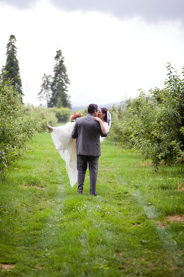 Miller Farm, long vail, Summer wedding, 